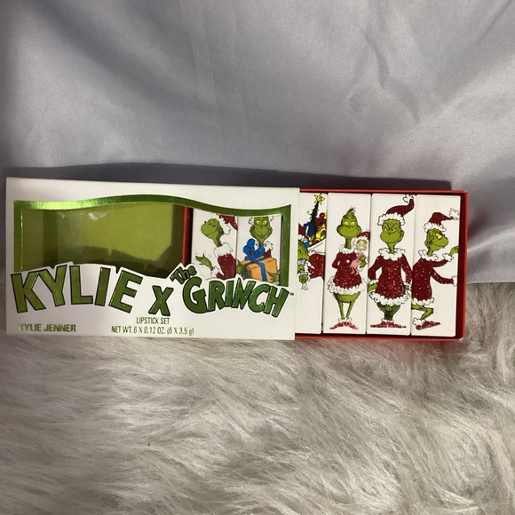 SOLD……NIP Kylie Jenner x The Grinch COMPLETE Lipstick Set Of 6 Holiday - Picture 7 of 8